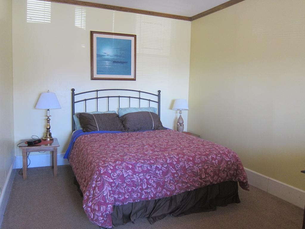 Salmon River Country Inn Head of Jeddore Zimmer foto